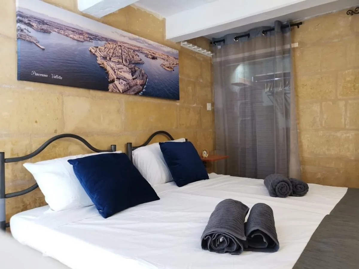 Cozy Loft In The Heart Of Valletta Malta