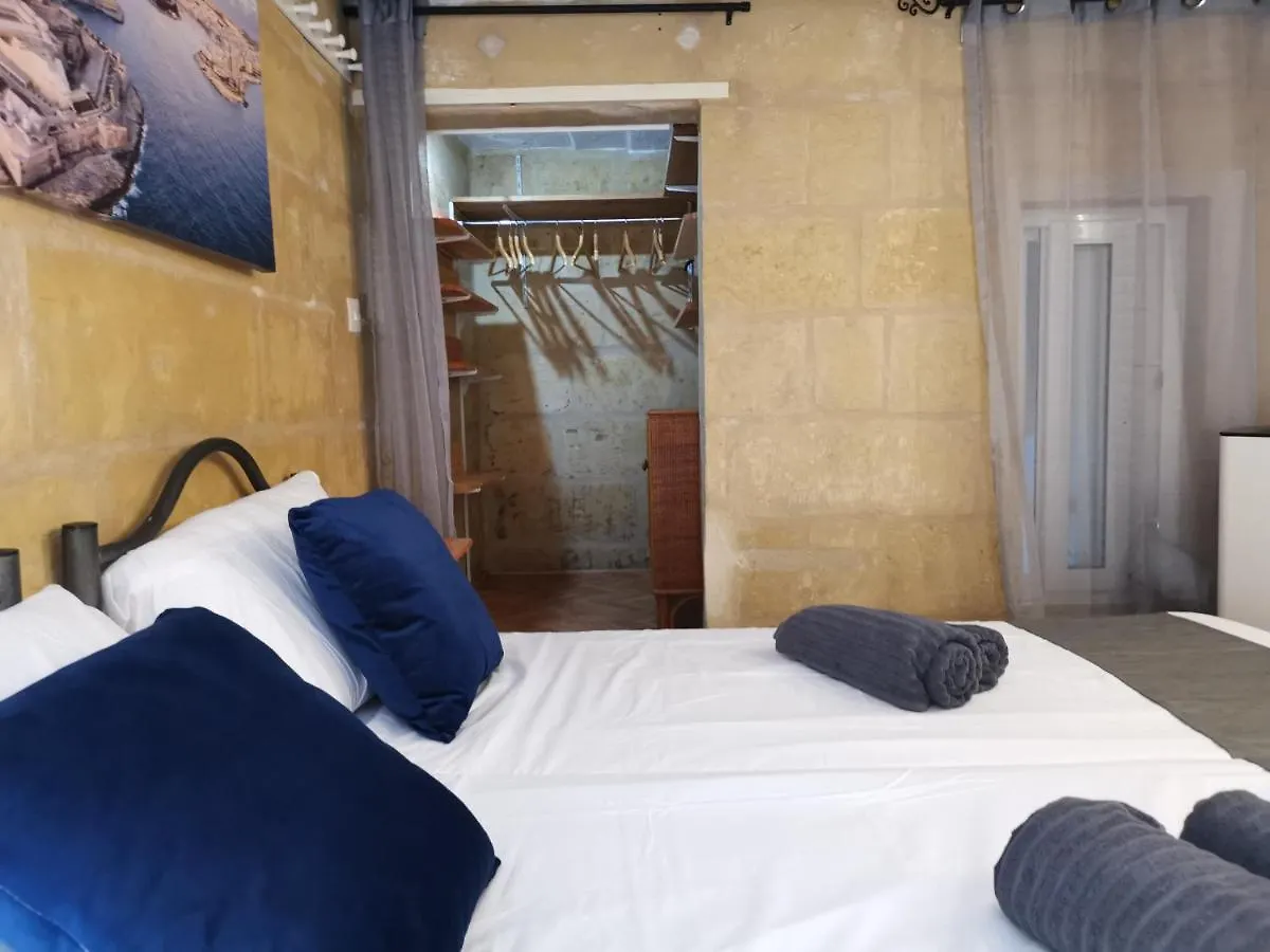 Apartment Cozy Loft In The Heart Of Valletta